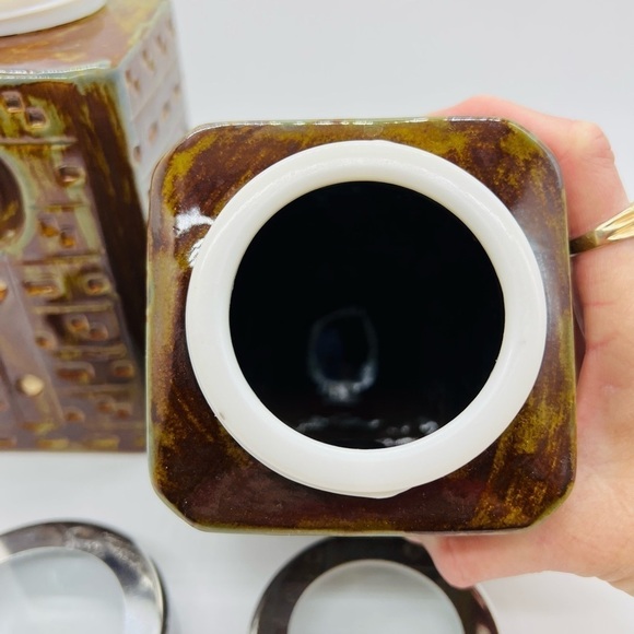 PIER 1 SET OF TWO BROWN GLAZED STONEWARE CANISTERS - Picture 7 of 14